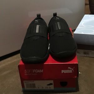 Women’s Black Pumas